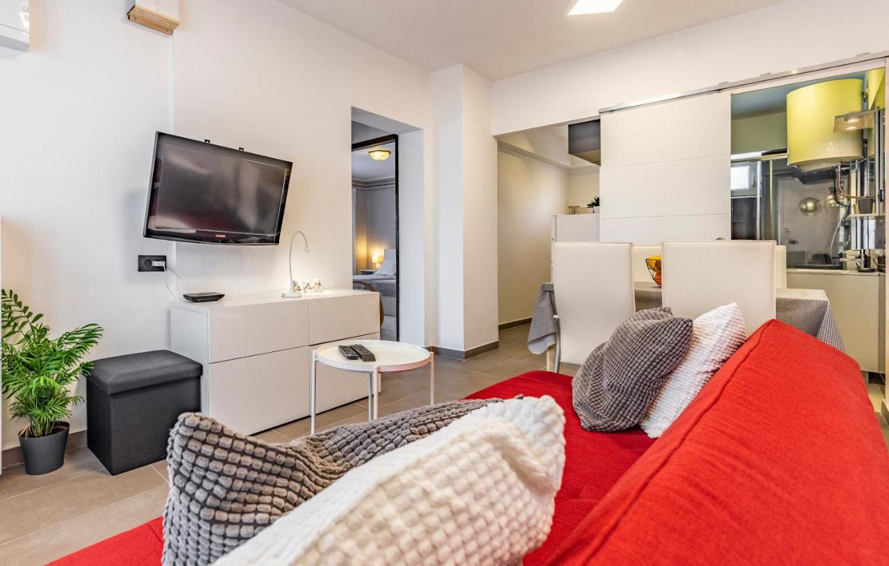 Apartment Mar Pjescana Uvala Εξωτερικό φωτογραφία