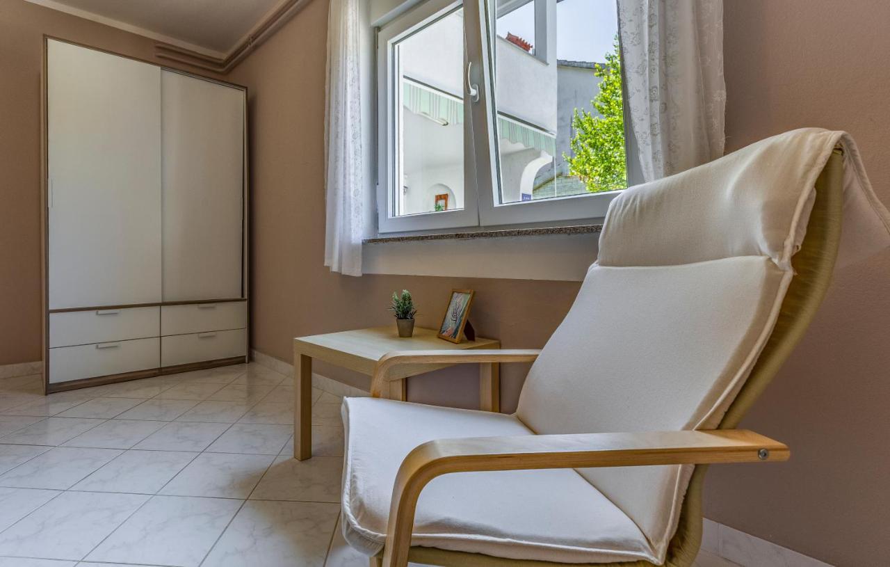 Apartment Mar Pjescana Uvala Εξωτερικό φωτογραφία