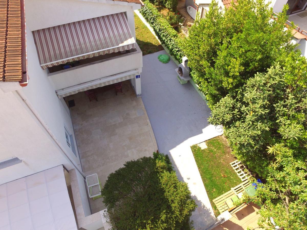 Apartment Mar Pjescana Uvala Εξωτερικό φωτογραφία
